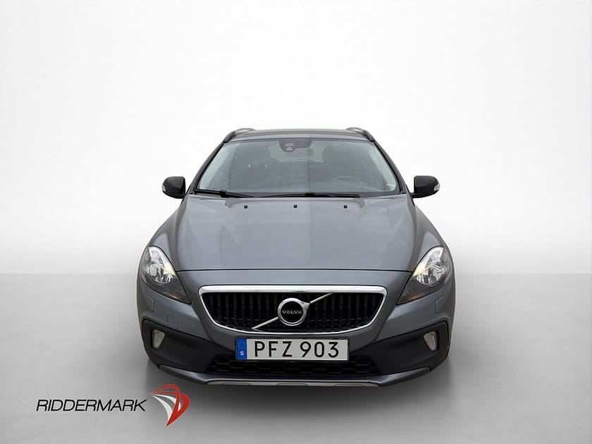 Bild 4 av Volvo V40 Cross Country D2 120hk P-Värmare VoC P-Sensorer