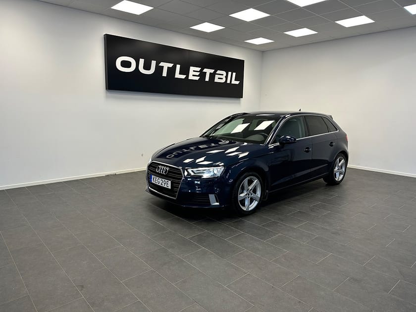Bild 1 av Audi A3 Sportback 35 TFSI Proline Cockpit Sportsäten Carplay