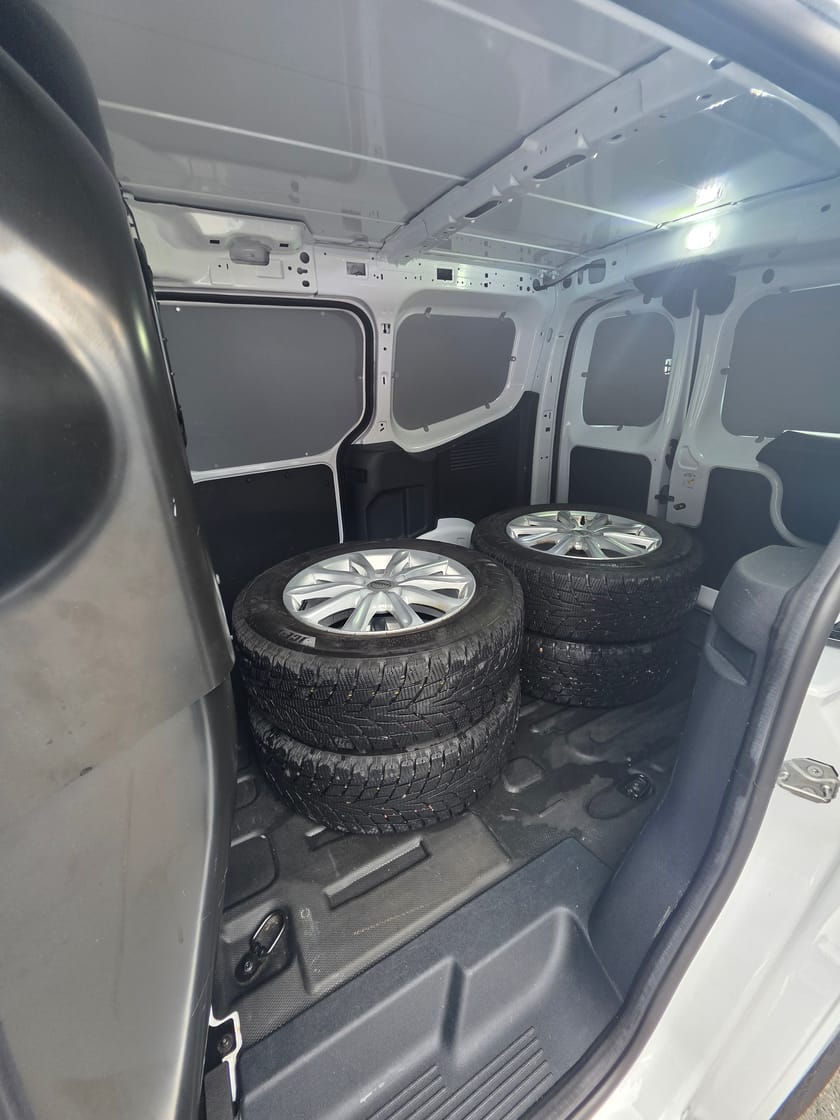 Bilde 4 av Ford Transit Courier Limited | Automat | Krok| Serviceavtale| Vinterpakke ++