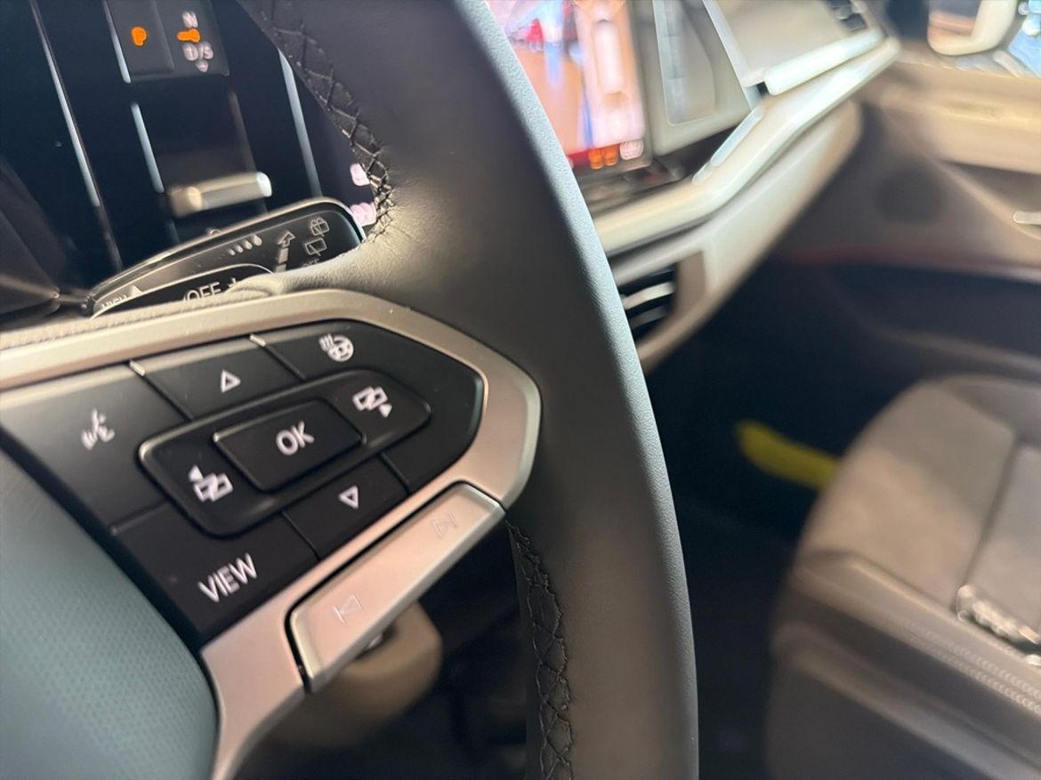 Volkswagen Volkswagen Multivan eHybrid 4M — bild 22