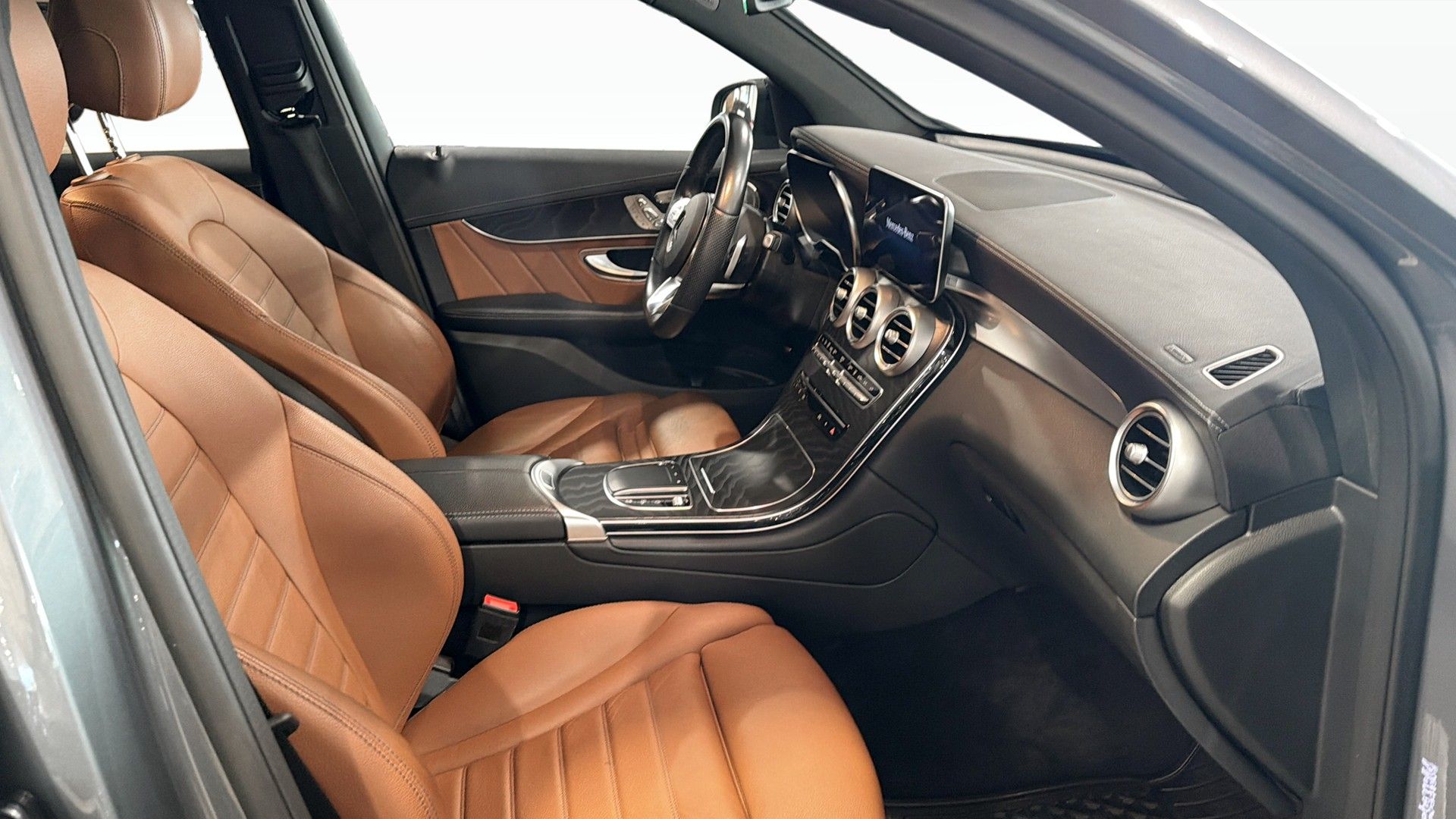Mercedes-Benz GLC 2021, bild 7/10