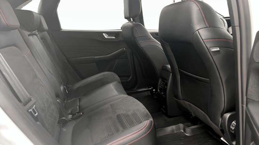 Bild 5 av Ford Kuga Plug-In Hybrid ST-LINE X X | |