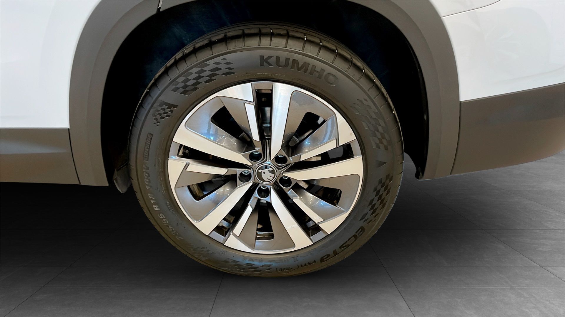 Skoda Kodiaq SELECTION 1,5 TSI IV Drag 2025, kuva 6/10