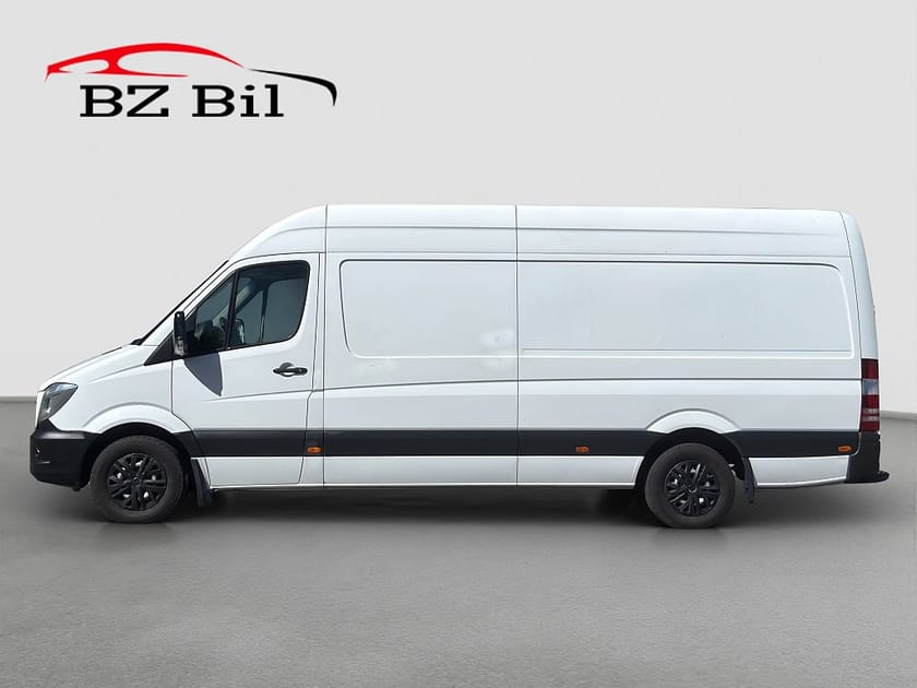 Bild 2 av Mercedes-Benz Sprinter 316 BlueTEC Skåpbil A3 X-Lång 3 sits Värmare Kamera