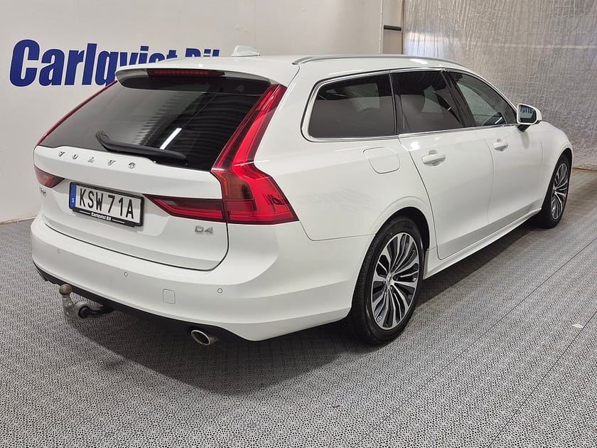 Bild 4 av Volvo V90 D4 190HK Momentum