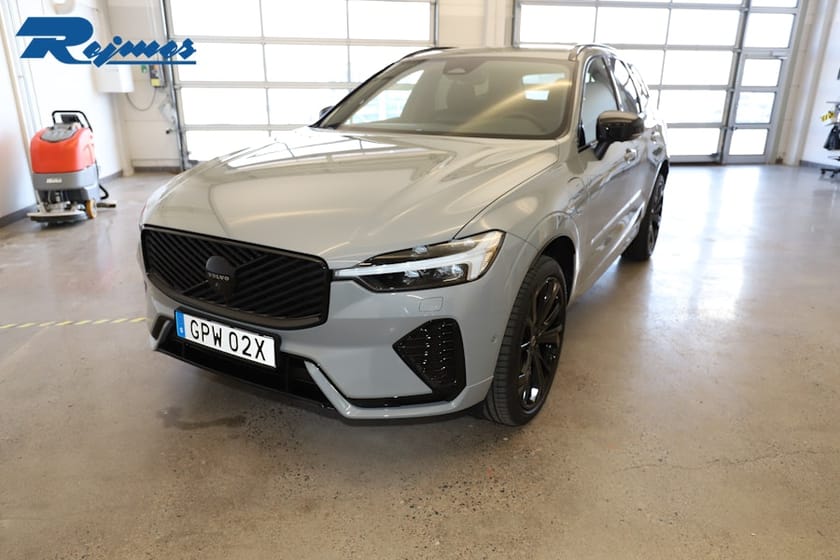 Bild 1 av Volvo XC60 T6 Plus Black Nordic Edition