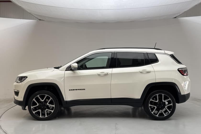 Bild 2 av Jeep Compass Multiair 4WD (170hk) Limited Backkamera