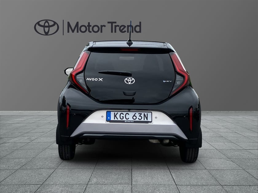 Bild 4 av Toyota Aygo X Hybrid ENVY CANVASTAK
