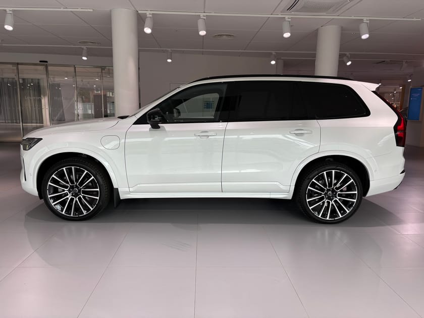 Bild 3 av Volvo XC90 T8 Ultra Dark OMG LEVERANS