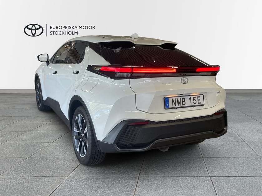 Bild 2 av Toyota C-HR Hybrid 1,8 STYLE - P-SENSORER/BACKKAMERA