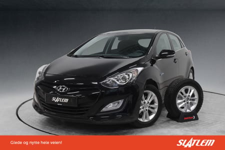 Hyundai i30 5-dørs 1,6 CRDi 110hk|RATTVARME/CRUISE/P.SENSOR/NAVI