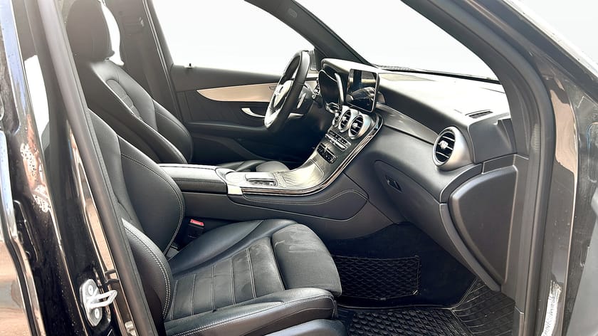 Bild 3 av Mercedes-Benz GLC 220 d 4MATIC