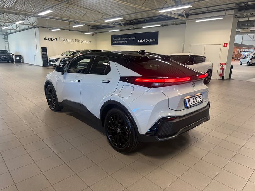 Bild 2 av Toyota C-HR PHEV