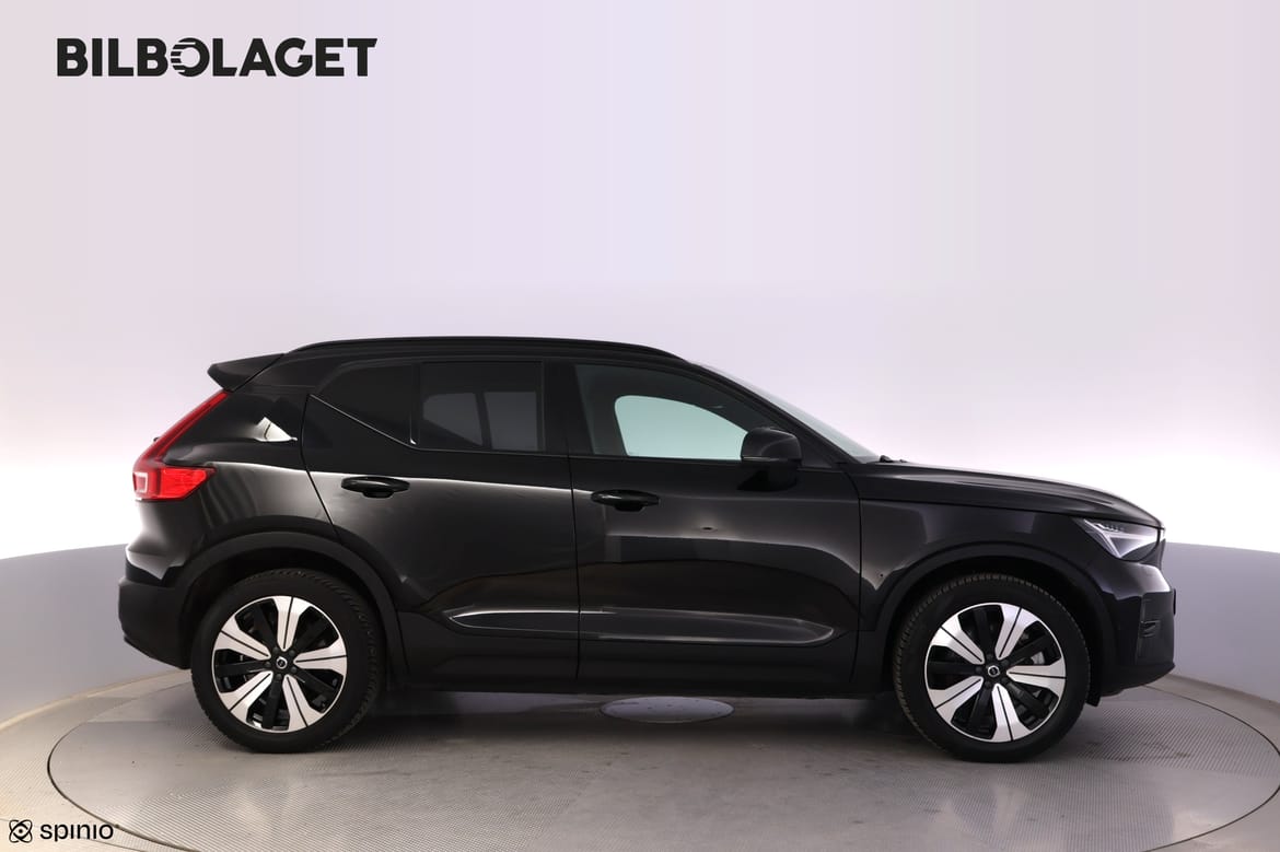 Volvo XC40 2023 - miniatyr 3