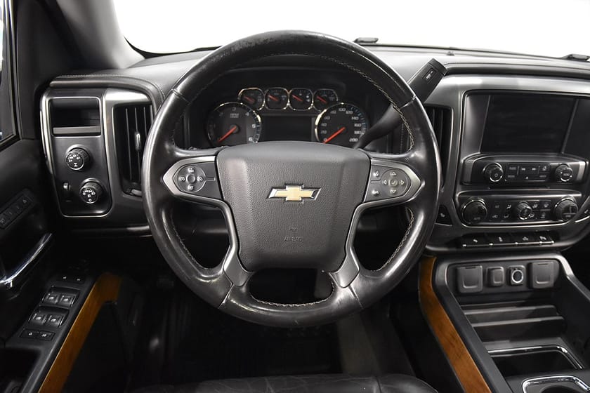 Bild 2 av Chevrolet Silverado 1500 Crew Cab 5.3 V8 4WD Hydra-Matic B-värm Taklucka Drag