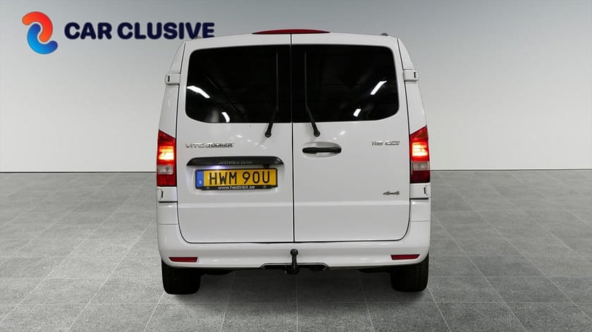 Bild 4 av Mercedes-Benz Vito Tourer 116 CDI 4x4 3.2t 4MATIC | 3051 kr/mån | 9-sits | Navi | Drag
