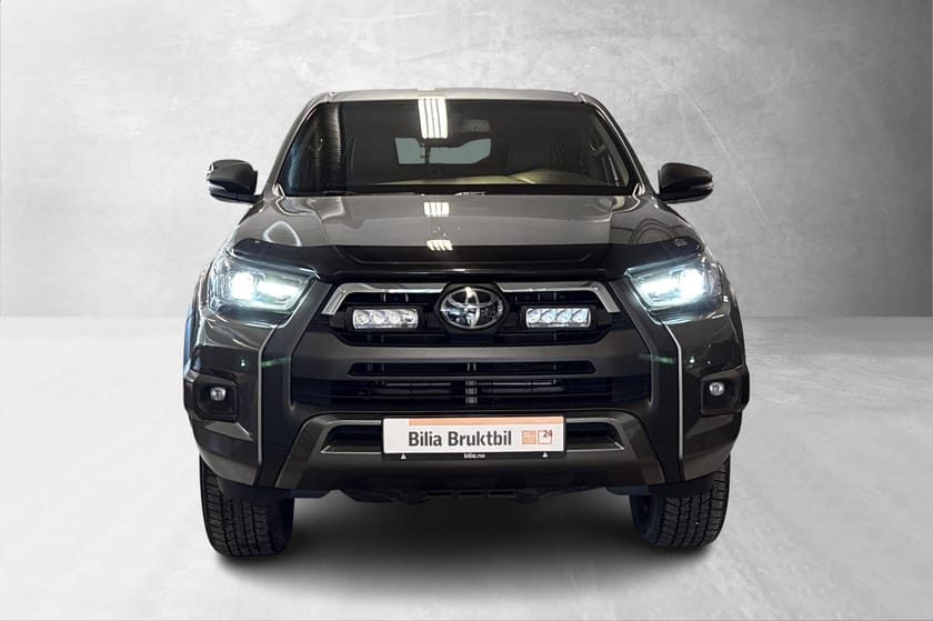 Bilde 4 av Toyota Hilux Dobbelcab Hengerfeste, Ryggekamera, El.Seter, LazerLys