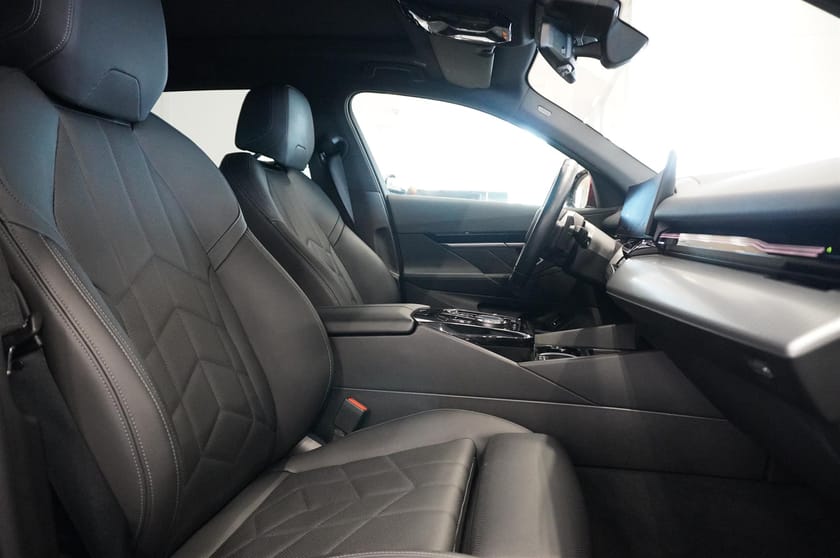 Bild 4 av BMW 530e xDrive Touring M-Sport Pano DAP H K Drag Adaptiva-Led Leasebar