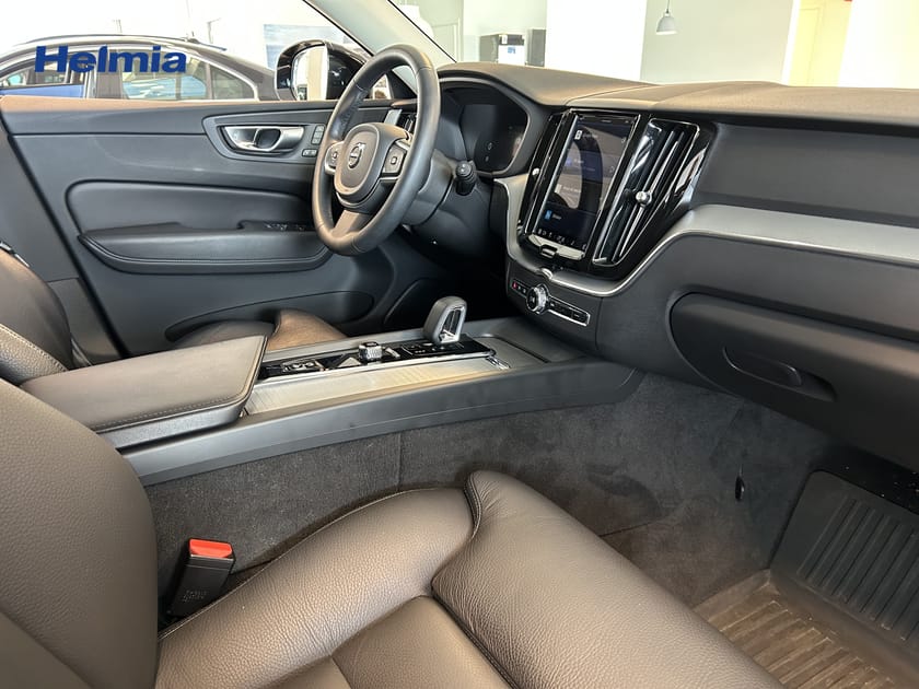 Bild 4 av Volvo XC60 Recharge T6 Core Bright