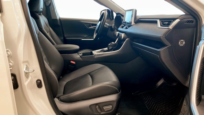 Bild 3 av Toyota RAV4 Hybrid AWD-i E-CVT, 222hk, |CARPLAY|BACKKAMERA|