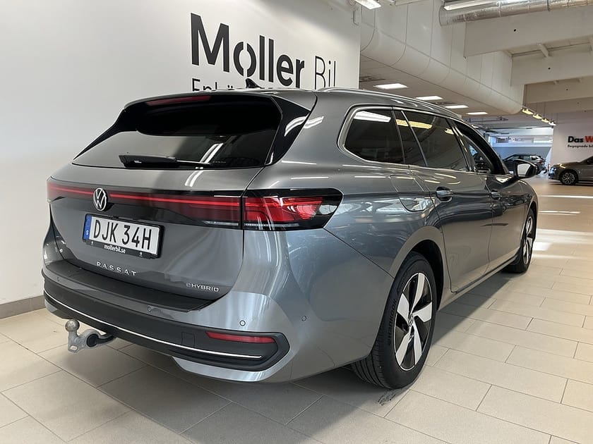Bild 4 av Volkswagen Passat Variant eHybrid Business 1.5 TSI 204hk Drag I Värmare I Massage