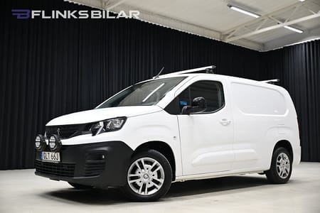 Peugeot Partner Utökad Last 130HK L2|Automat|Inredd|Drag|Värmare|Backkamera|Leasbar