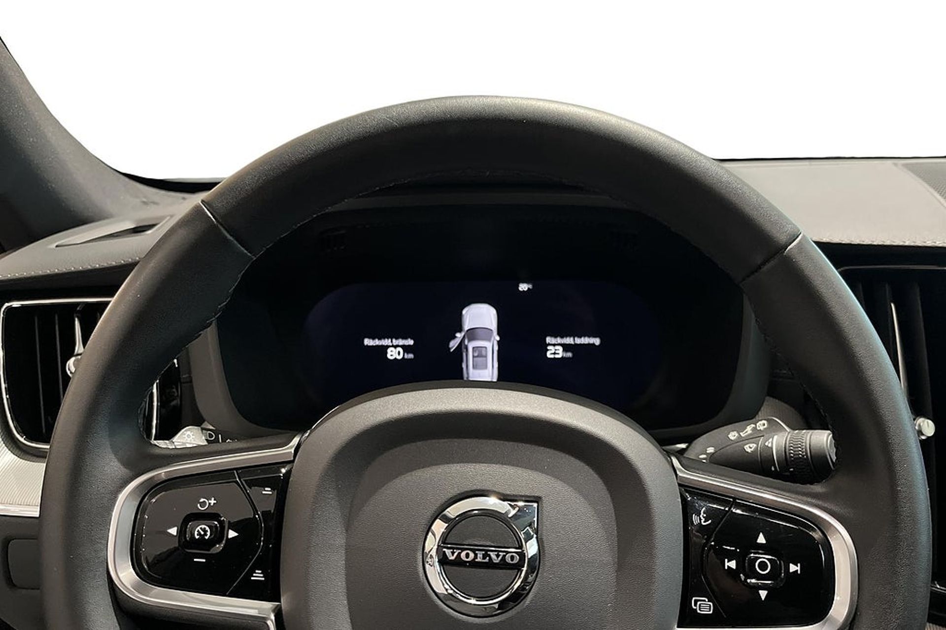 Volvo XC60 Recharge T6 AWD Ultimate Dark 2023, kuva 5/10