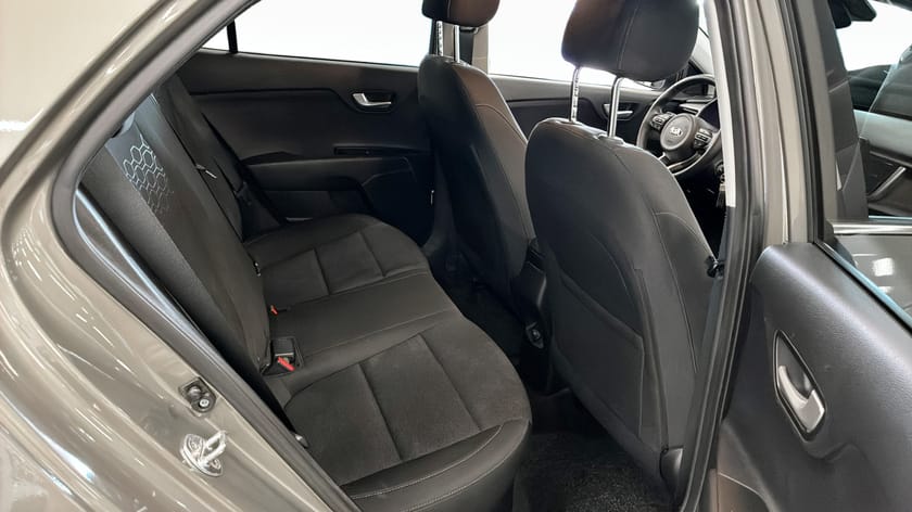 Bild 5 av Kia Rio 1.4 AUT LAUNCH EDITION / AUTOMAT / B-KAMERA /