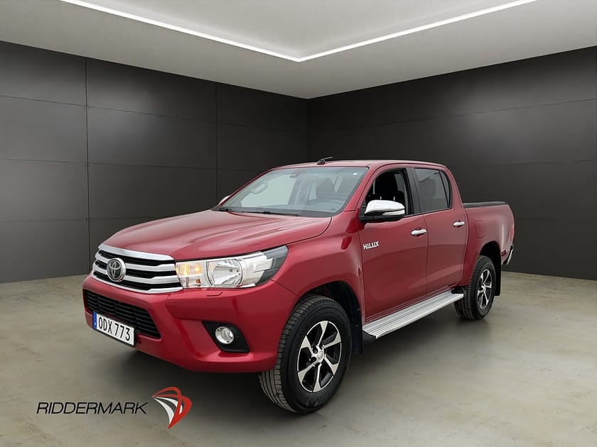 Bild 1 av Toyota Hilux Dubbelhytt 2.4 AWD 150hk Dragkrok B-Kamera Diff 1-ÄGARE