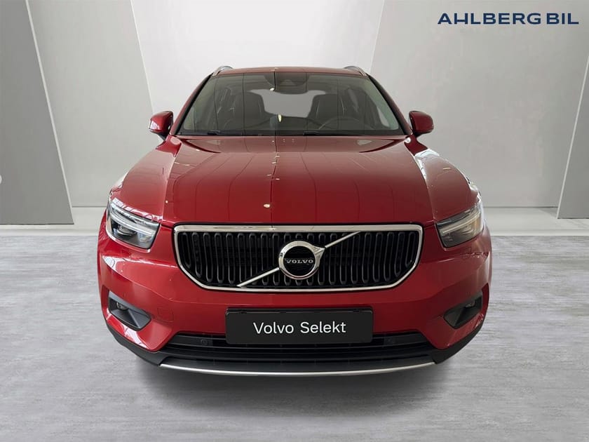 Bild 4 av Volvo XC40 T3 FWD aut Momentum Advanced Edt, Klimatpaket, Parkeringssensor fram/bak, Keyless Entry and Start