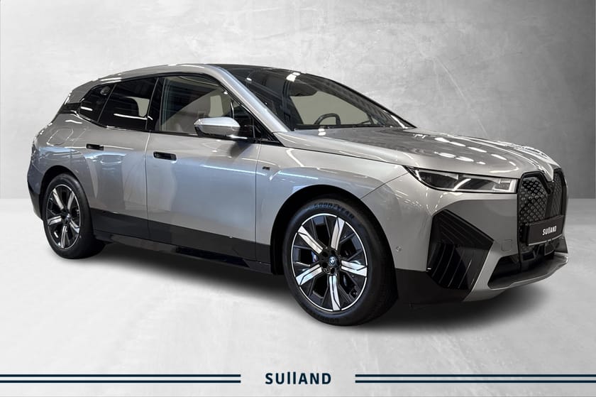 Bilde 2 av BMW iX M60
