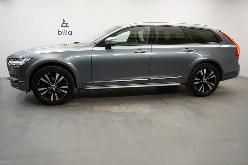 Bild 2 av Volvo V90 Cross Country D4 AWD Advanced SE II, Dragkrok, Förarstol elmanövrerad