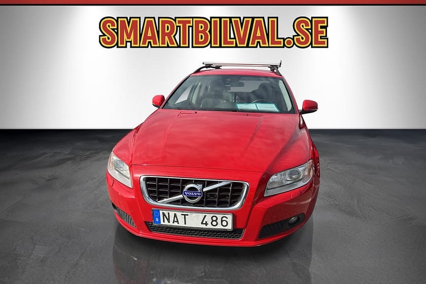 Bild 2 av Volvo V70 D4 Momentum Aut Skinn Nivomat