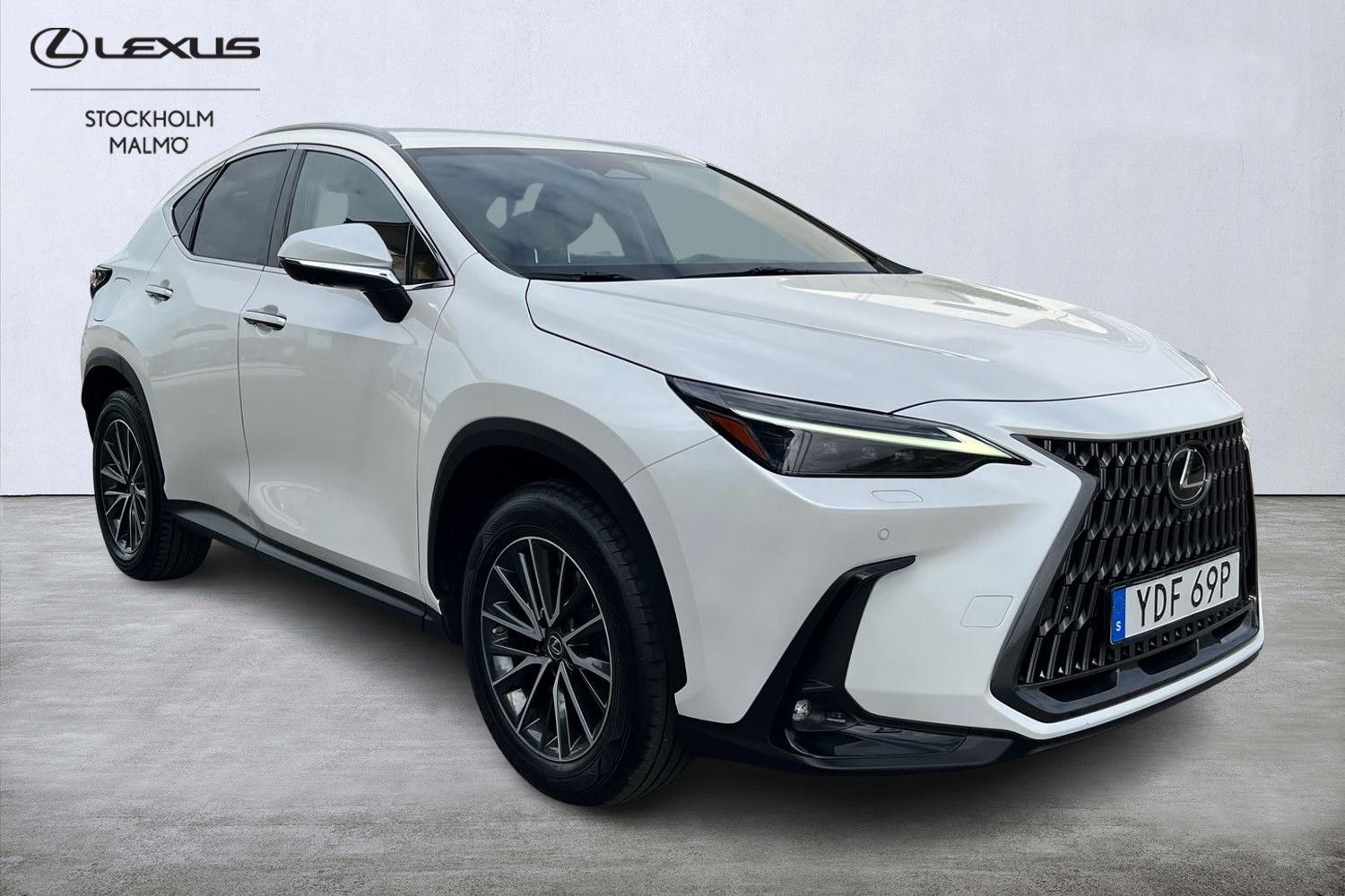 Lexus NX 450h+ E-CVT, 309hp, 2023