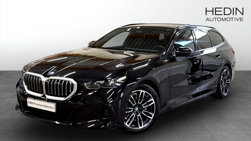 Bild 1 av BMW 530e xDrive Touring M Sport Drag Harman/Kardon Adaptiva Led