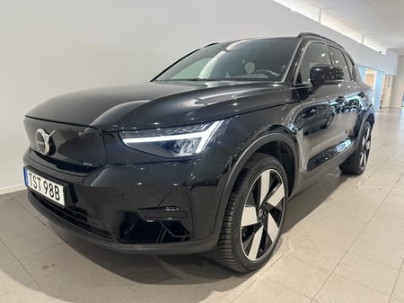 Volvo XC40 Recharge Core / Dragkrok / Backkamera / Sensorer / 10.000kr tillbehör /