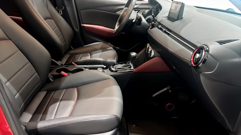 Bild 3 av Mazda CX-3 SKYACTIVE-G AWD BOSE HUD NAVI VÄRM SKINN 1-ÄGARE