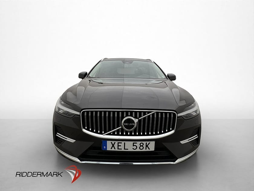 Bild 2 av Volvo XC60 T6 AWD Core Bright Pano Värmare Kamera Navi Drag