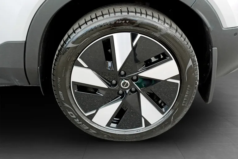 Volvo EX40 Single Motor Extended Range
