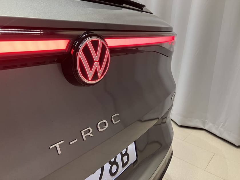 Bild 5 av Volkswagen T-Roc R-LINE  1.5 ETSI 150 HK DSG7