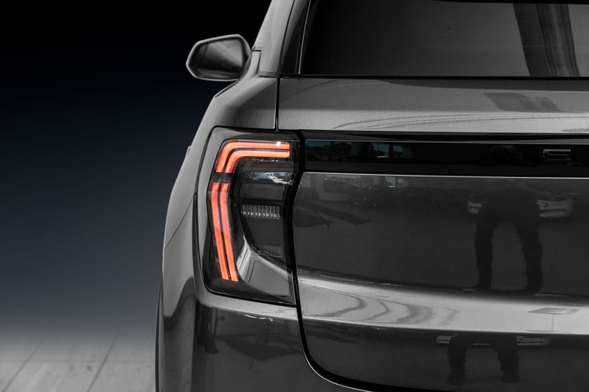 Bilde 5 av Ford Explorer EV Extended Range AWD AGR//Pano//Hengerfeste//varmepumpa// service avtale