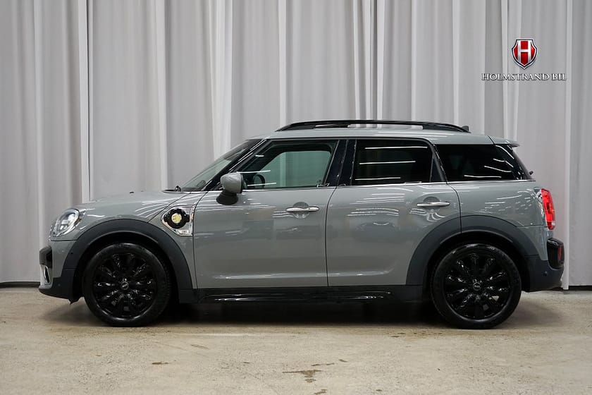 Bild 1 av MINI Countryman Cooper SE ALL4 Chili II Maximize Pano HUD H/K Kamera