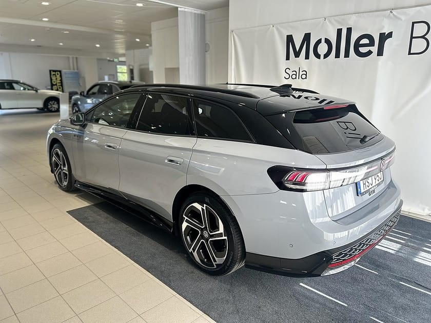 Bild 5 av Volkswagen ID.7 GTX Tourer 86 kWh 340hk Panorama|Drag|HuD