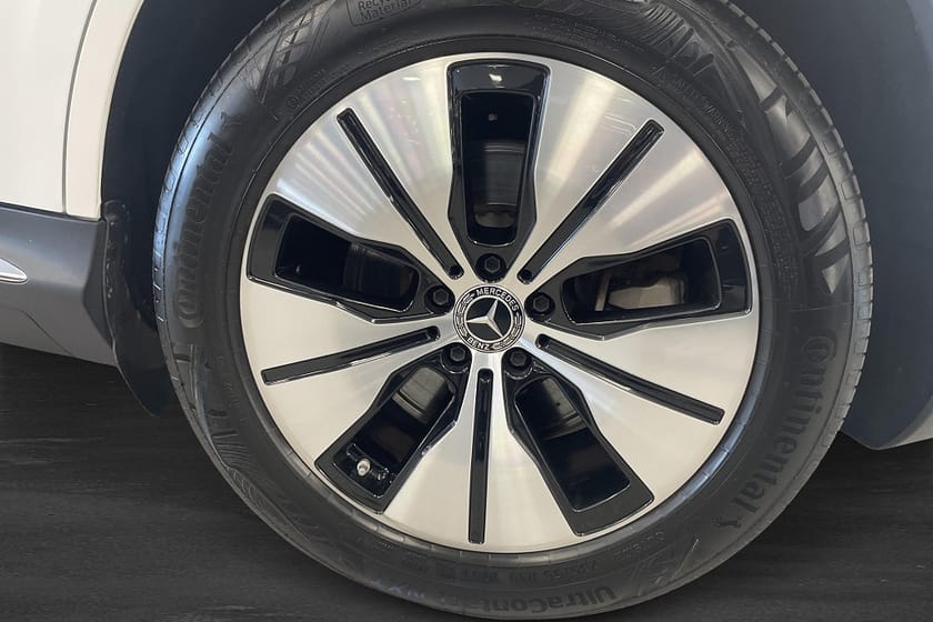 Bild 5 av Mercedes-Benz EQC 400 4MATIC Euro 6