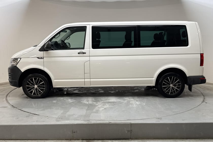Bild 2 av Volkswagen Caravelle T6 2.0 TDI BMT (150hk)