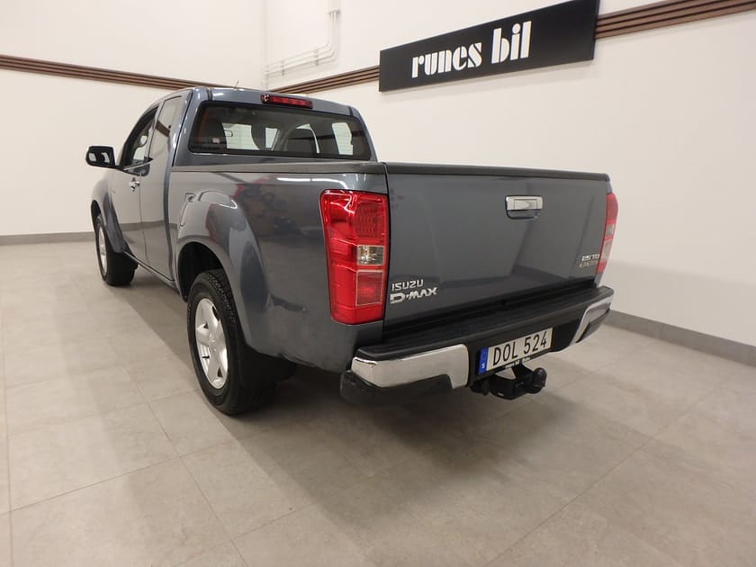 Bild 3 av Isuzu D-Max Space Cab 2.5 4WD Euro 5