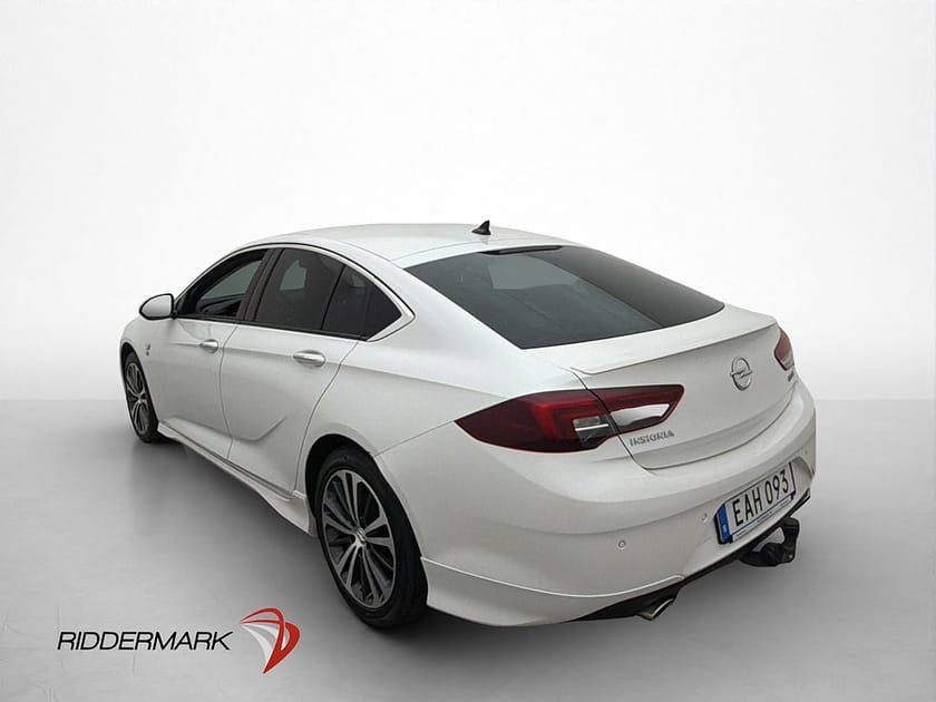 Bild 5 av Opel Insignia Grand Sport 1.6 200hk OPC-line  BOSE Kamera Värm Navi Drag