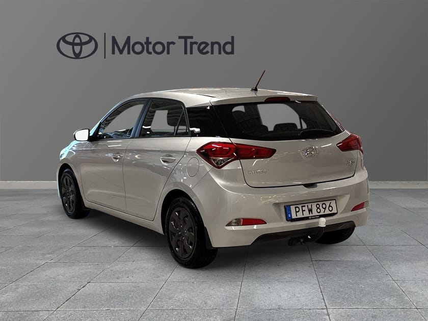 Bild 2 av Hyundai i20 1.2 75hk Move Drag Vhjul