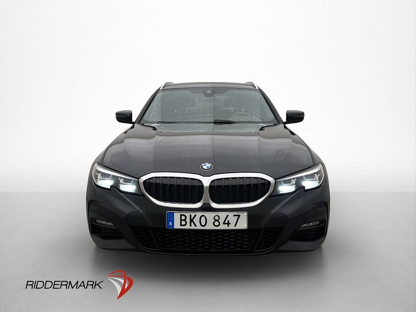 Bild 2 av BMW 330i xDrive Touring 330 M Sport Drag Kamera HiFi Ambient CarPlay