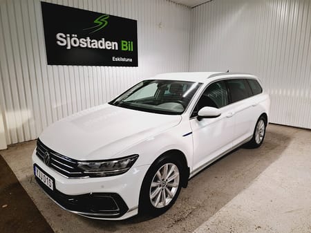 Volkswagen Passat Sportscombi GTE 1.4 TSI Drag Navi Kamera